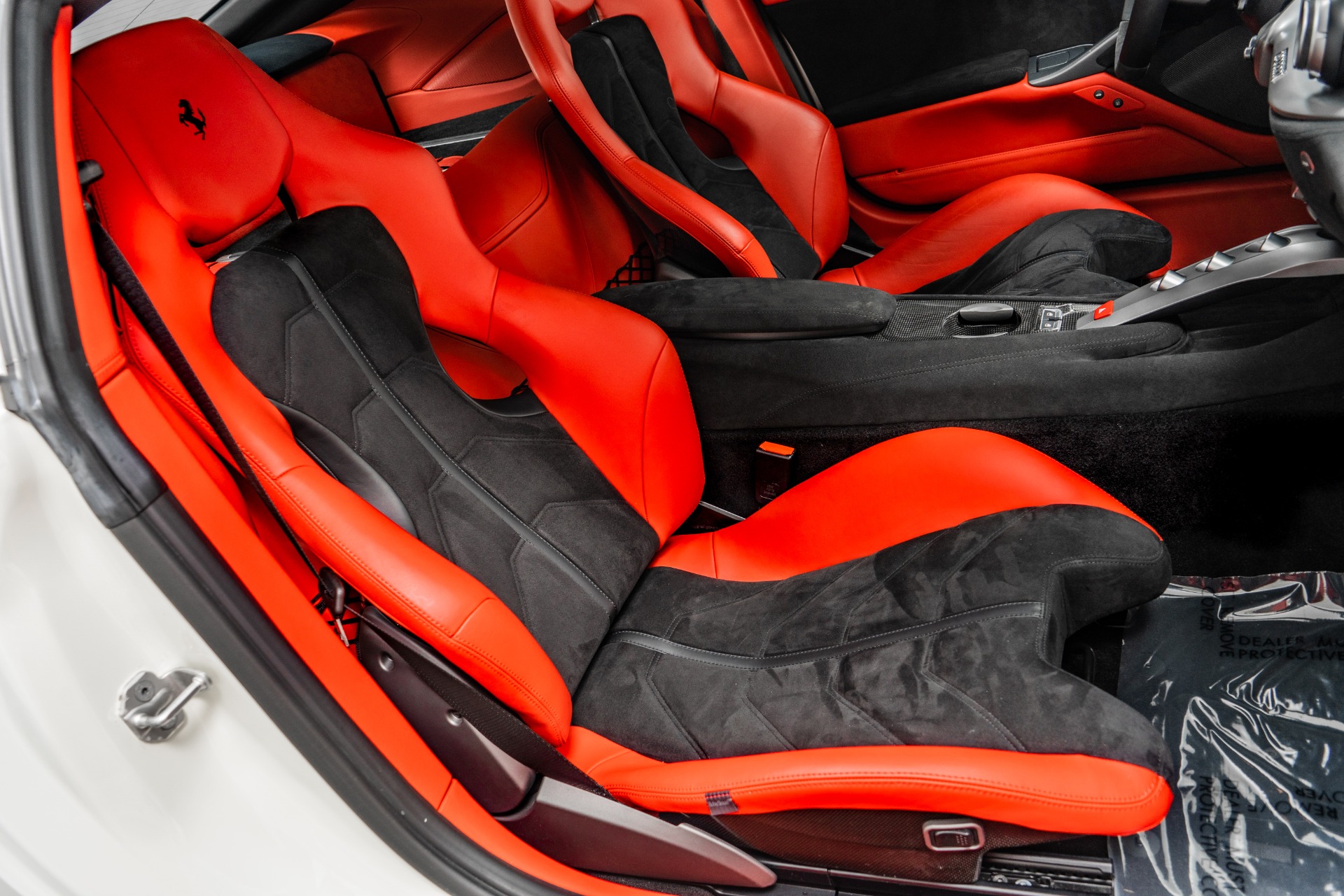 Ferrari F12berlinetta Price, Interior, & Engine Specs