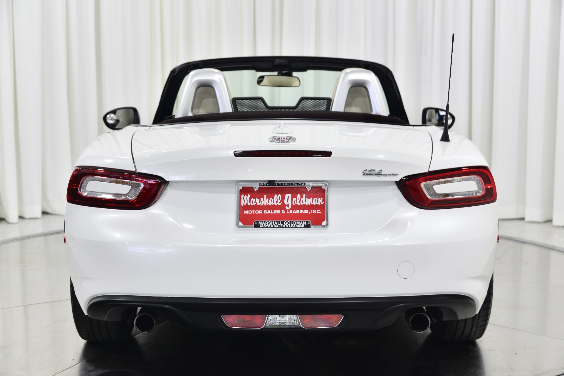 Used 18 Fiat 124 Spider Lusso Red Top For Sale Sold Marshall Goldman Motor Sales Stock Bmdaft