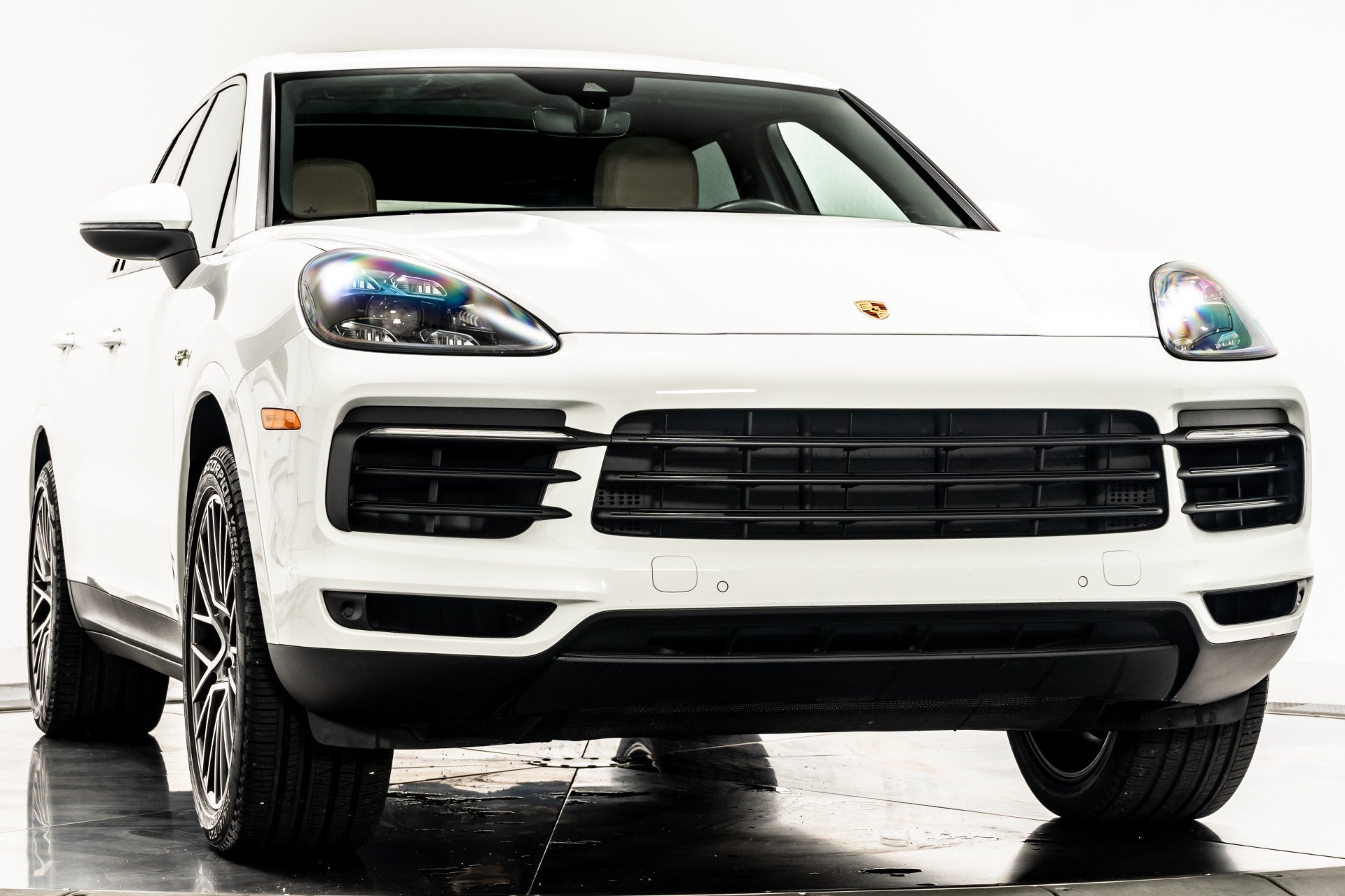 Used 2019 Biscay Blue Metallic Porsche Cayenne PREMIUM PLUS PKG