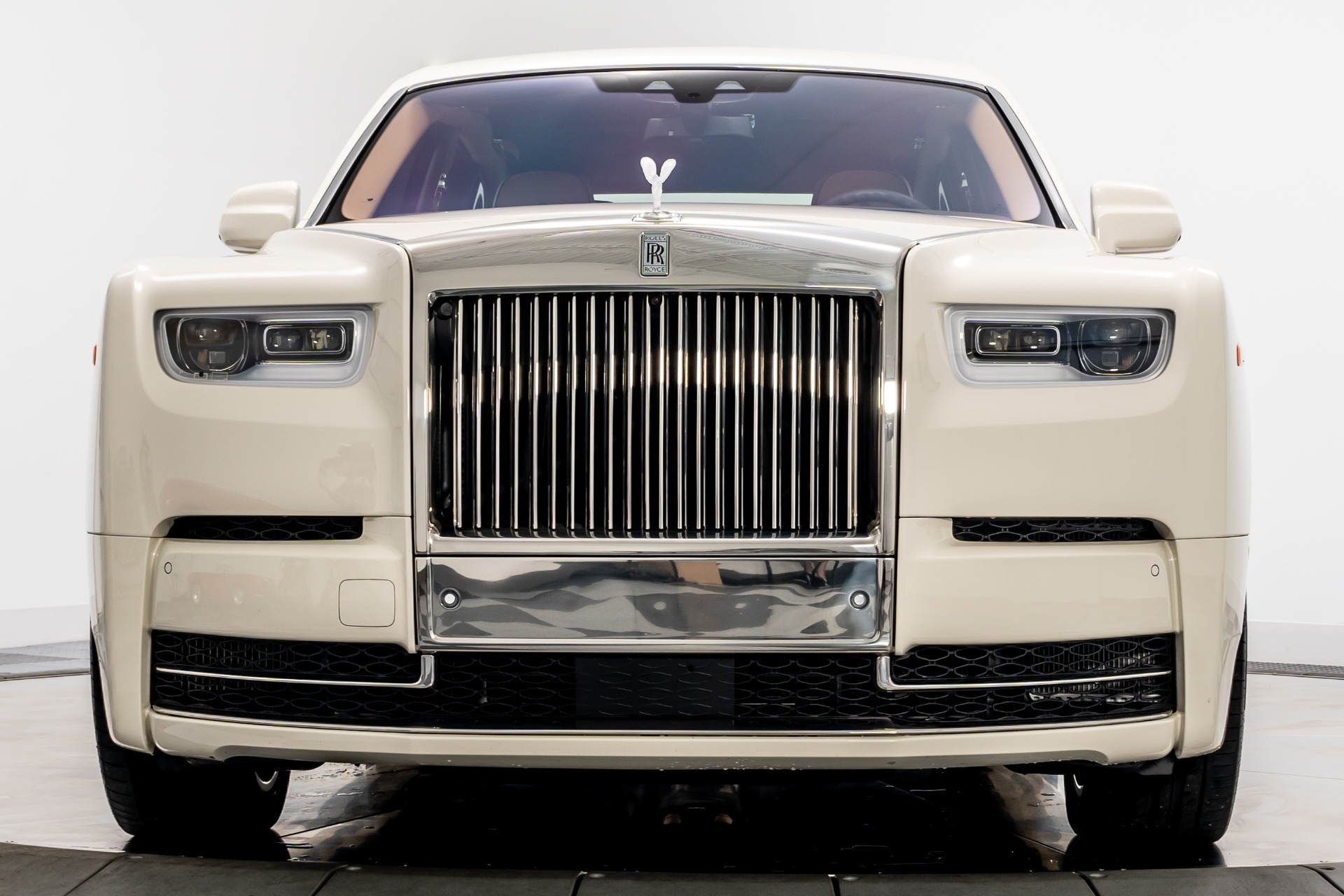 The AllNew JustRevealed Rolls Royce Phantom Will Be the Best Car in the  World Dont  Us  Maxim