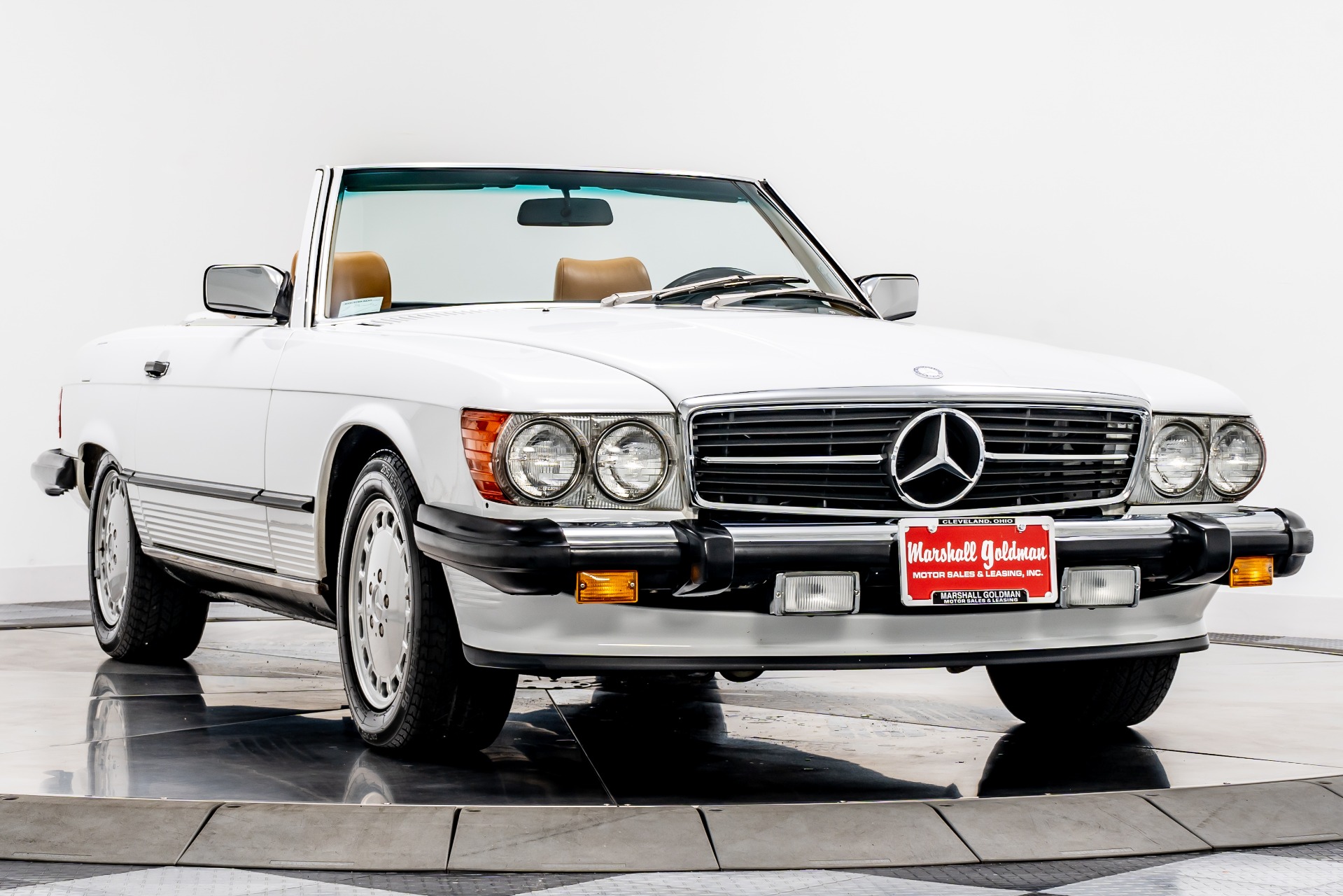 Used 19 Mercedes Benz 560 Sl For Sale 78 900 Marshall Goldman Motor Sales Stock W560slwp