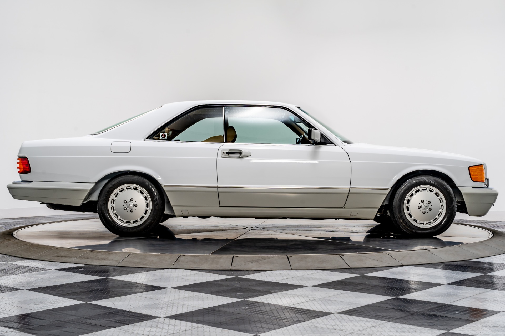 https://www.marshallgoldman.com/imagetag/693/39/l/Used-1991-Mercedes-Benz-560-SEC-1599248993.jpg