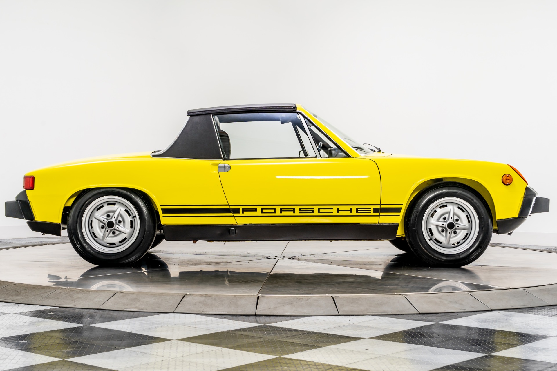 Used 1974 Porsche 914 For Sale (Sold) | Marshall Goldman Motor Sales Stock  #W21474