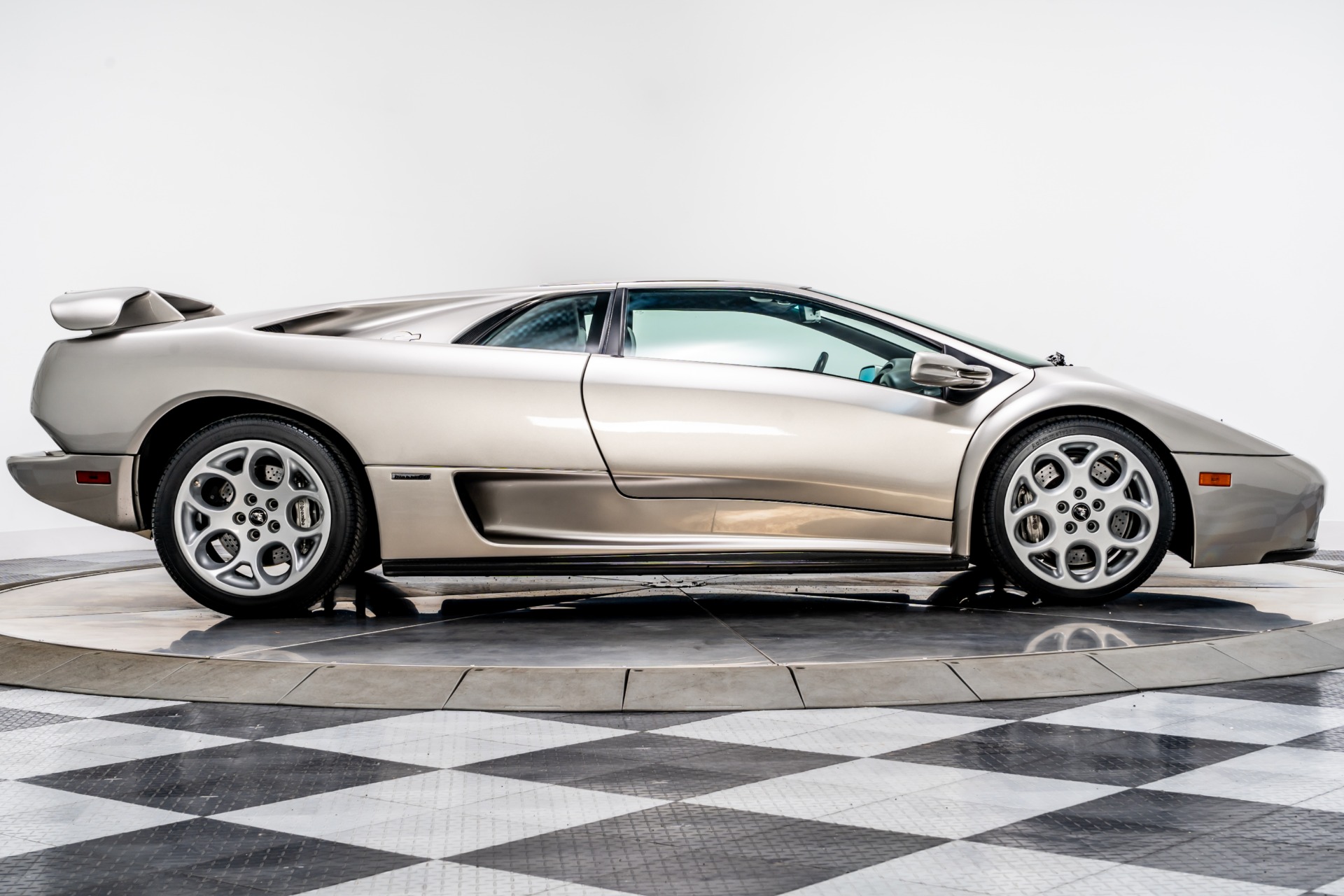 Used 2001 Lamborghini Diablo VT For Sale (Sold) | Marshall Goldman Motor  Sales Stock #W21528